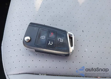 2021 Volkswagen Tiguan 2.0T Se/2.0T Se R-Line Black/2.0T Sel from USA, damaged, VIN 3VV2B7AX1MM061997